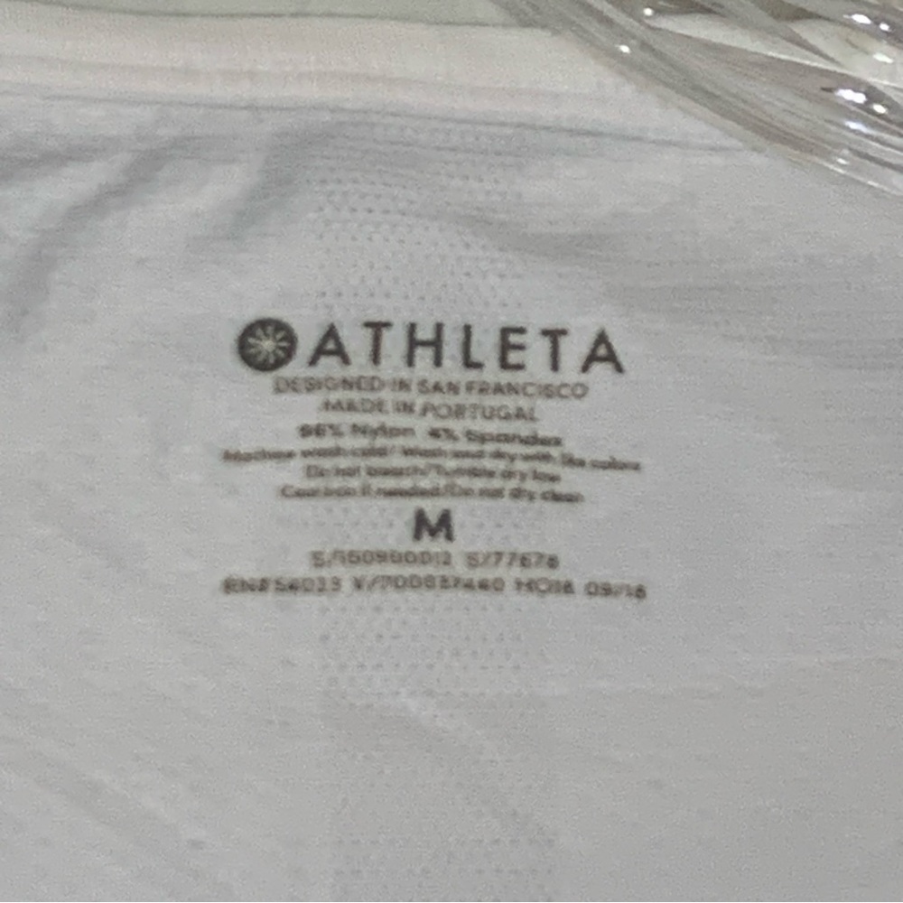 Athleta white workout stretchy  top size M - Picture 4 of 9